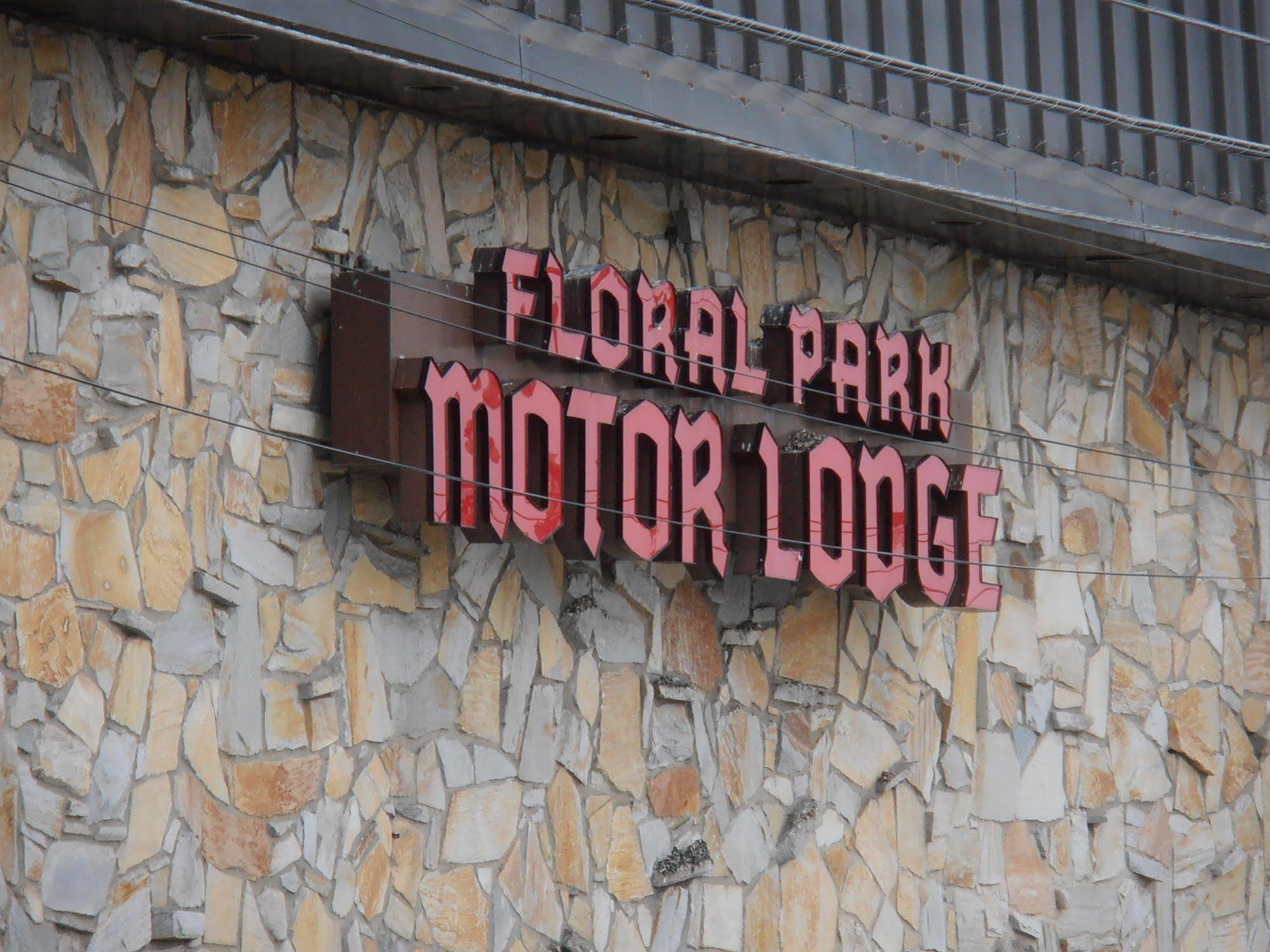 Floral Park Motor Lodge (Adults Only) Εξωτερικό φωτογραφία